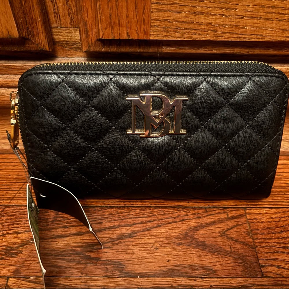 NWT Badgley Mischka Black Quilted Wallet with Gold Hardware